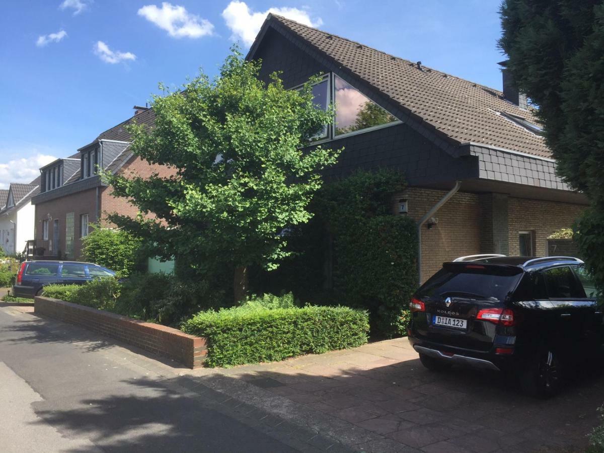Duesseldorfer Privatzimmer Exterior photo