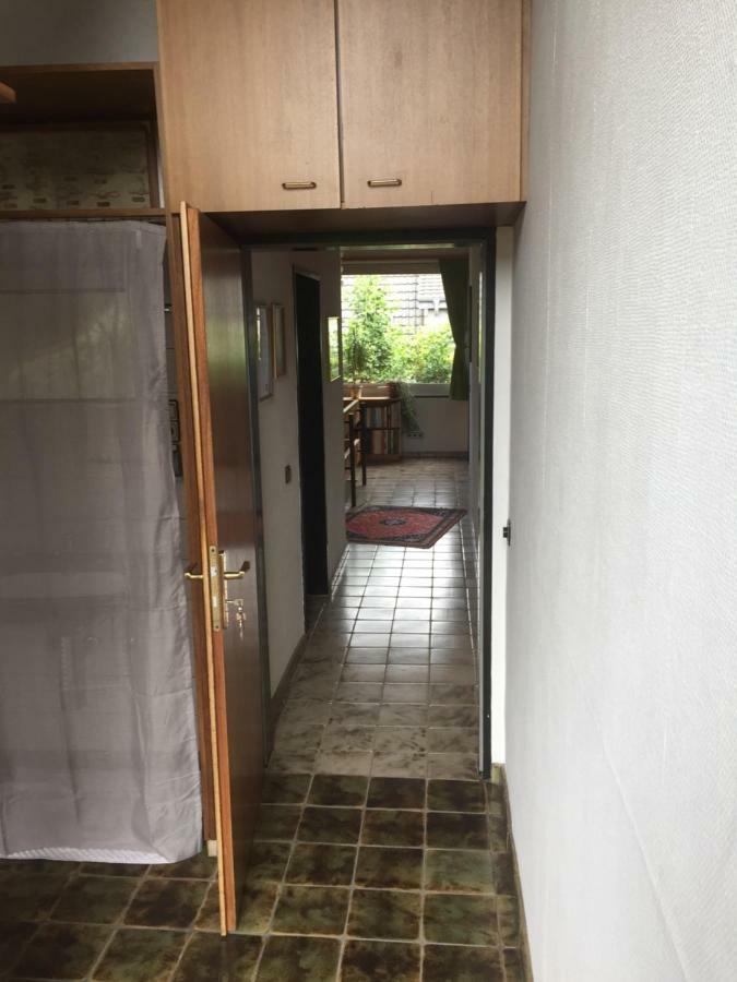 Duesseldorfer Privatzimmer Exterior photo